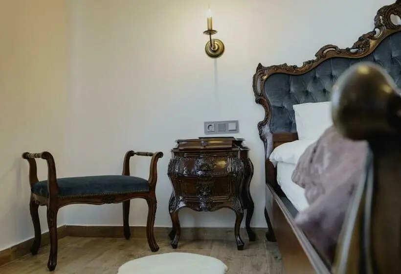 آپارتمان 2 خوابه, Casa Baronului