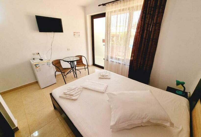 غرفة قياسية, Complex Casa Ani