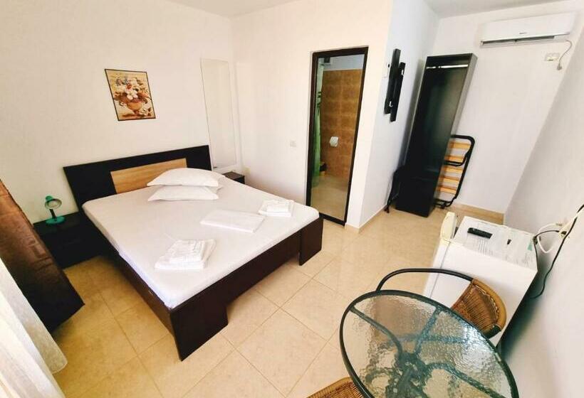 غرفة قياسية, Complex Casa Ani