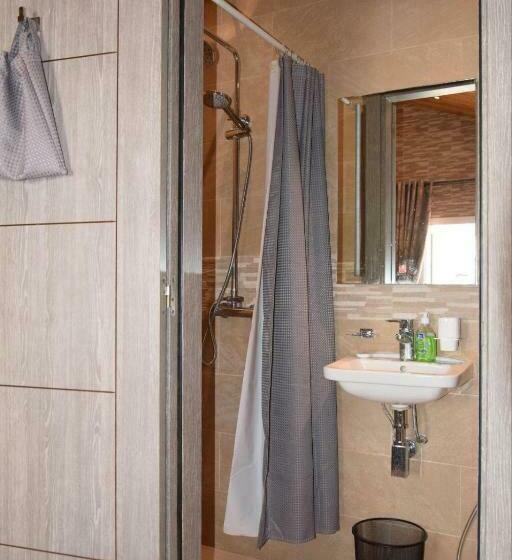 اتاق استاندارد با بالکن, Ghazalle Oasis Hotel Gb