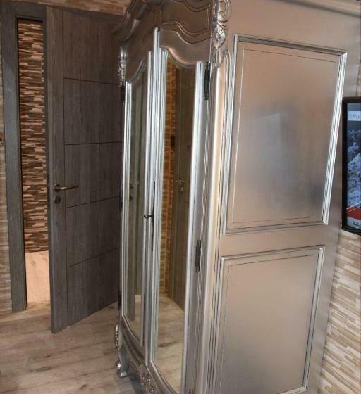 اتاق استاندارد سه نفره, Ghazalle Oasis Hotel Gb