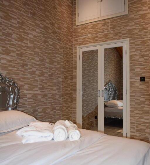 اتاق استاندارد سه نفره, Ghazalle Oasis Hotel Gb