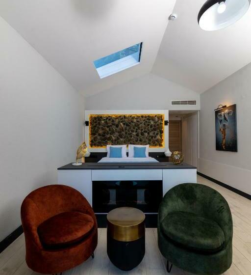 Triple Room Sea View, Ramitos Boutique