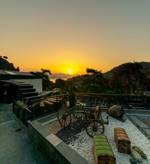 Triple Room Sea View, Ramitos Boutique