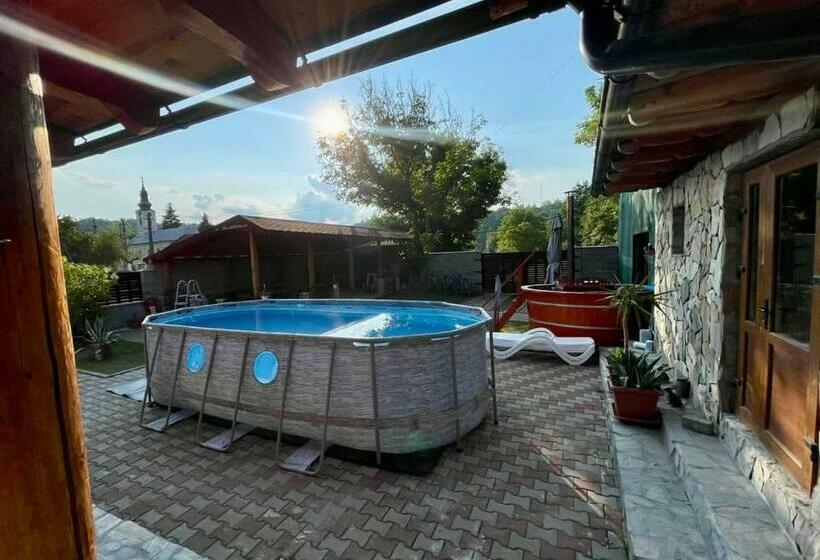 غرفة ديلوكس, Pensiunea Casa Amy