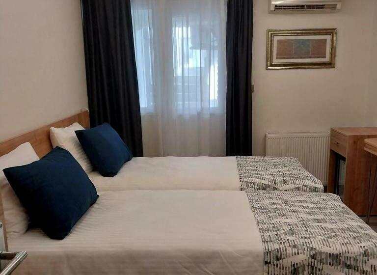 اتاق استاندارد سه نفره, Dab Hotel Ulus