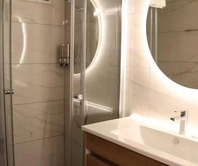 Quarto Triplo Standart, Dab Hotel Ulus