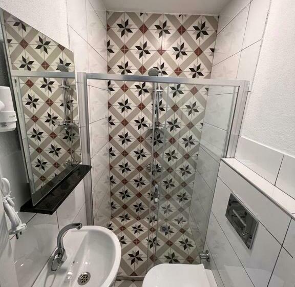 חדר אקונומי, 24 Boutique Aparts