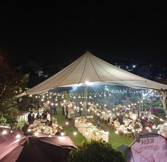 اتاق استاندارد چهار تخته, Homestay Mai Anh đào