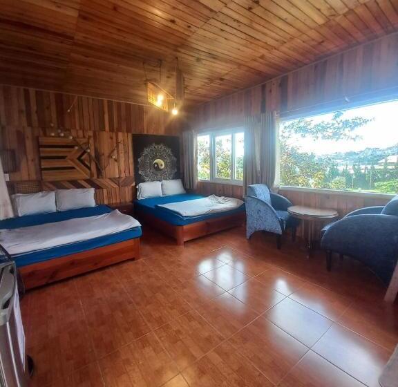 اتاق استاندارد چهار تخته, Homestay Mai Anh đào