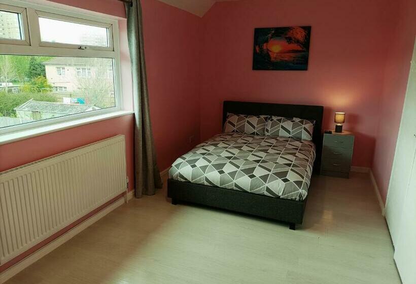 اتاق لوکس, Pace Home