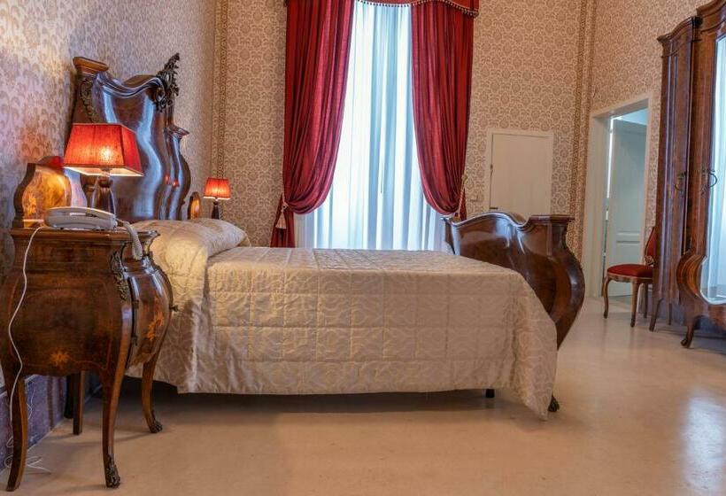 シティビュースイート, Il Cavaliere Al Borgo Antico