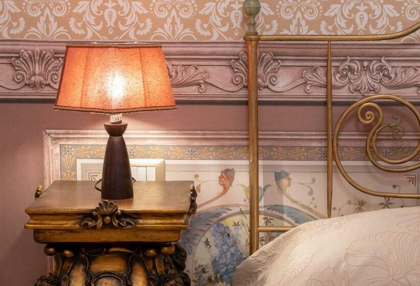 スタンダードルーム, Il Cavaliere Al Borgo Antico