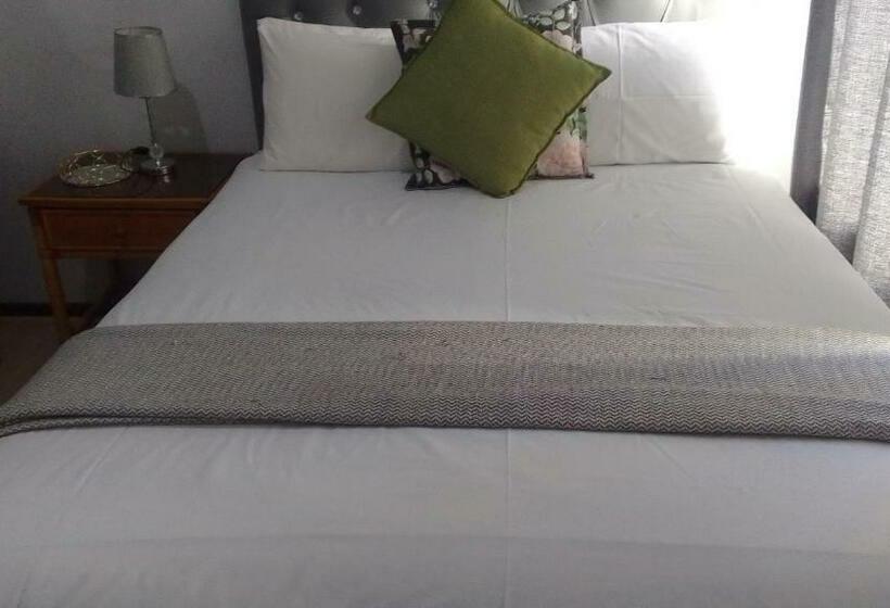 Habitación Economy, Grey Shade Place