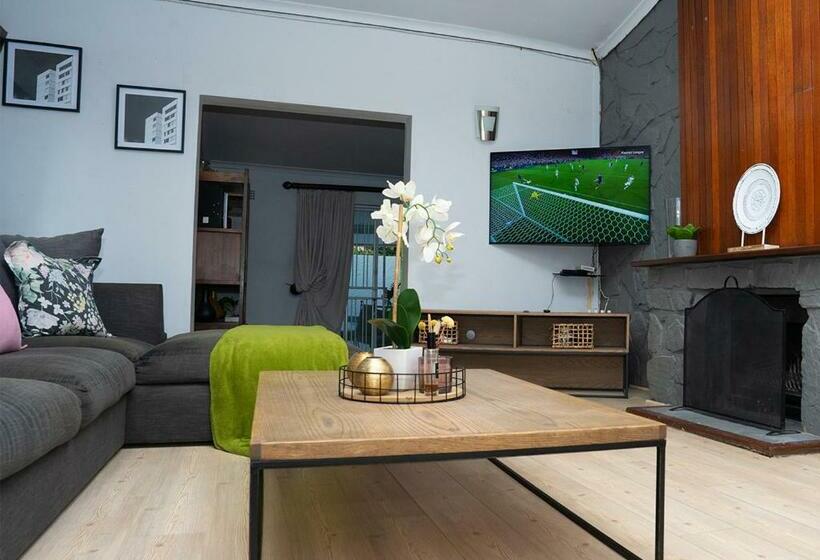 Habitación Economy, Grey Shade Place