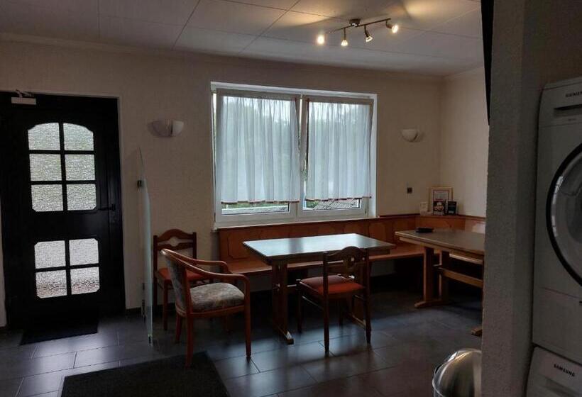 غرفة أساسية, Gästezimmer Gasthof Becker