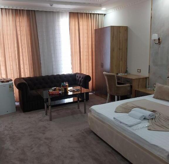 اتاق لوکس, Sharq