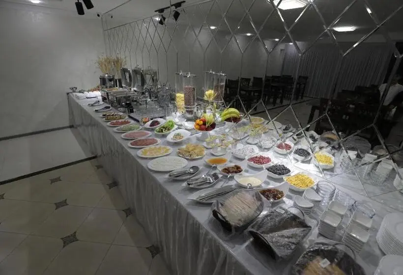 اتاق لوکس, Sharq