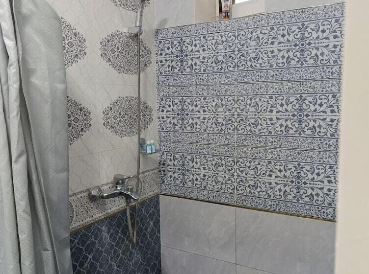 اتاق استاندارد, Sharq