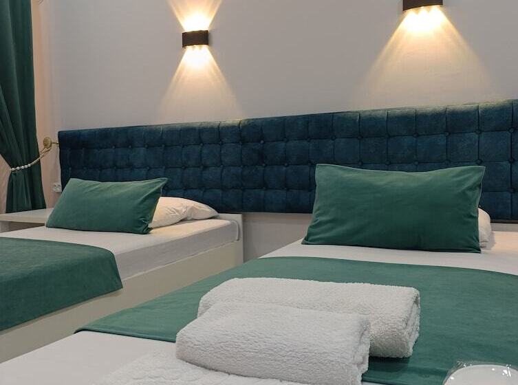 اتاق استاندارد, Sharq