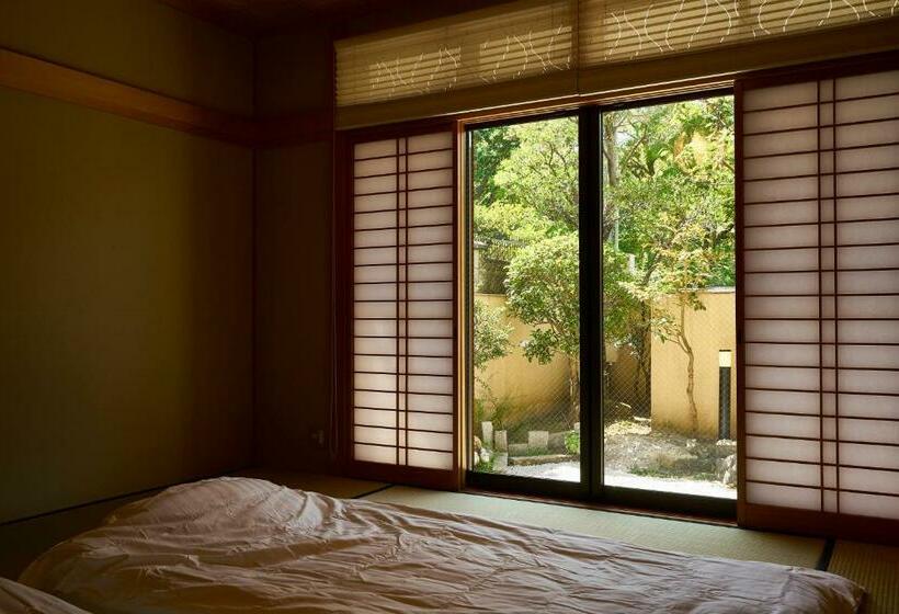 浴室共有スタンダード4人用ルーム, Guesthouse Nijo Fukurotei