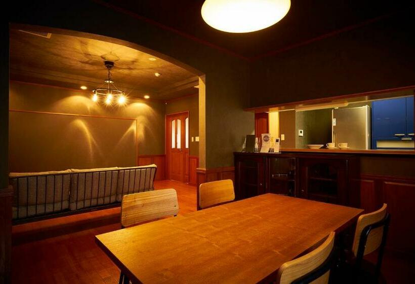 浴室共有スタンダード4人用ルーム, Guesthouse Nijo Fukurotei