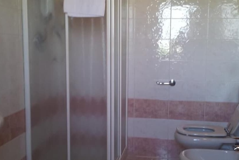 اتاق استاندارد, Albergo La Piana