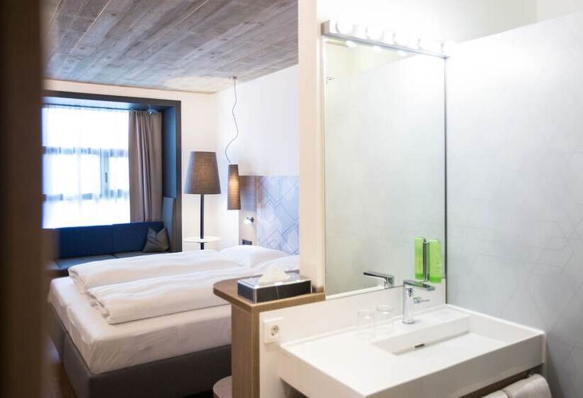Quarto Estandar, Arte Hotel Kufstein