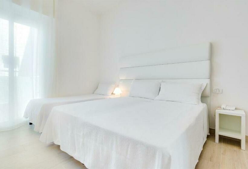 标准三人间, Bellariva