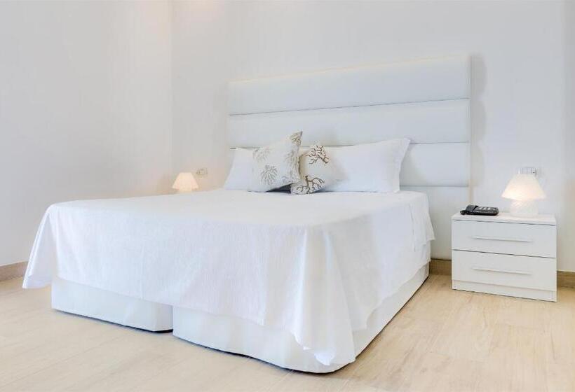 Triple Room Sea View, Bellariva