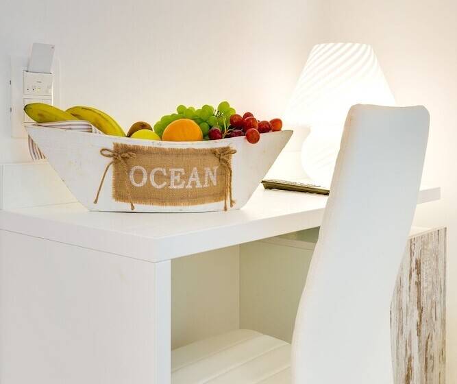 标准单人间, Bellariva