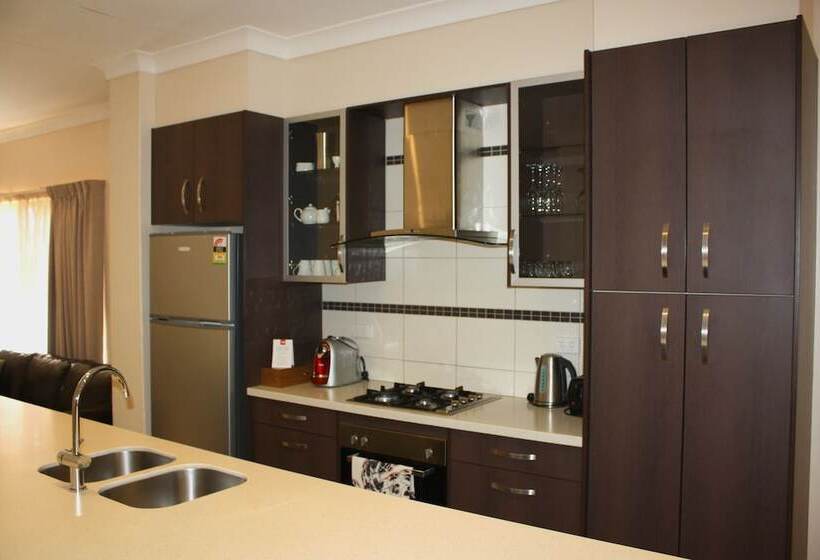 آپارتمان سوپریور 2 خوابه, Big4 Stuart Range Outback Resort