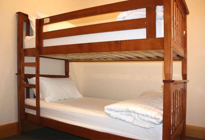 آپارتمان مدیریتی 2 خوابه, Big4 Stuart Range Outback Resort