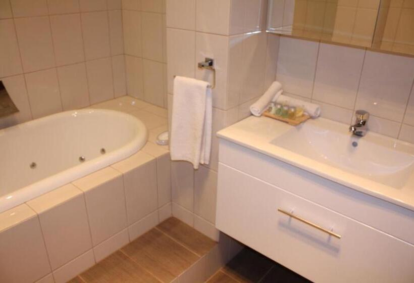 آپارتمان سوپریور 2 خوابه, Big4 Stuart Range Outback Resort