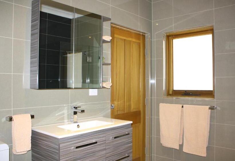 آپارتمان مدیریتی 2 خوابه, Big4 Stuart Range Outback Resort