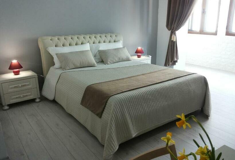 اتاق استاندارد سه نفره, Brilliant Camere