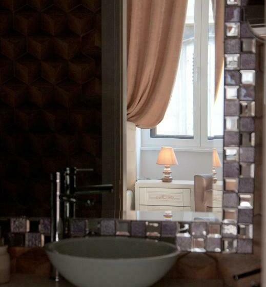 اتاق استاندارد چهار تخته, Brilliant Camere
