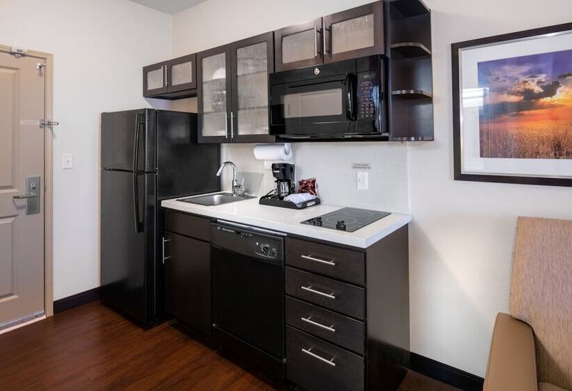 标准工作室, Candlewood Suites Enid, An Ihg