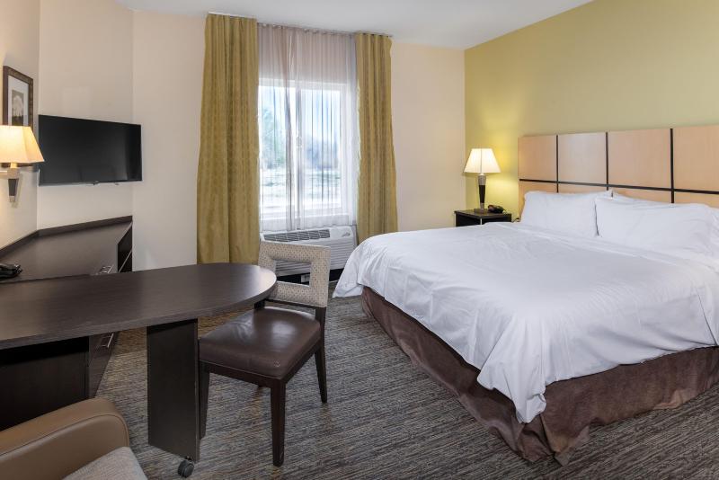 Люкс Кровать Кинг, Candlewood Suites Enid, An Ihg
