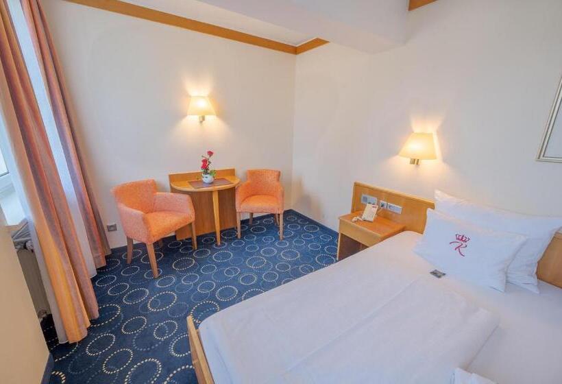 غرفة قياسية, Chalét Zum Kurfürst