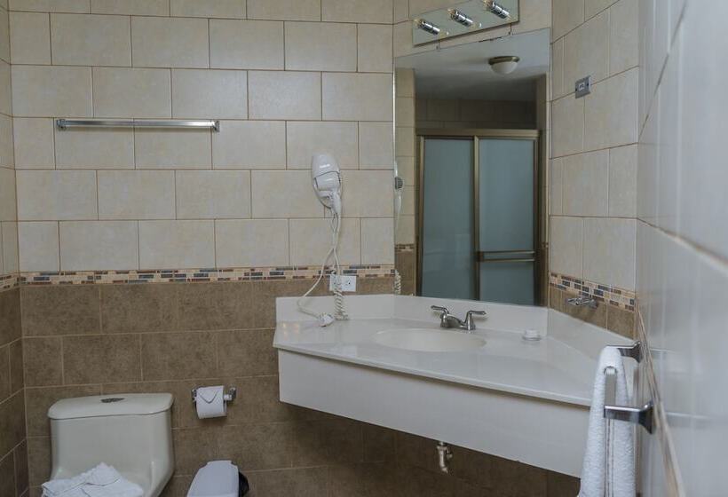 اتاق استاندارد, Farallones