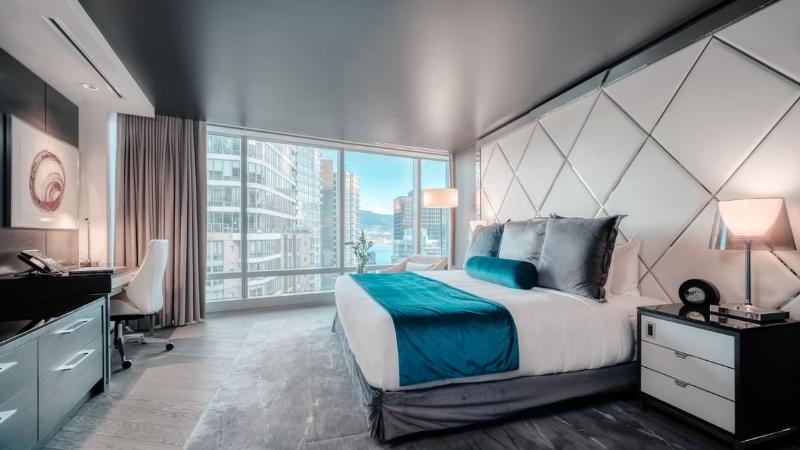 带大床的标准间, Paradox Hotel Vancouver