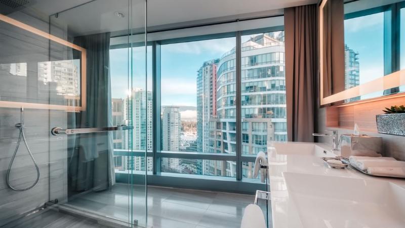 带大床的标准间, Paradox Hotel Vancouver