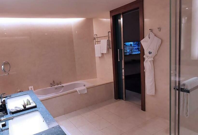 חדר סטנדרט עם מיטת קינג, Rosh Rayhaan By Rotana