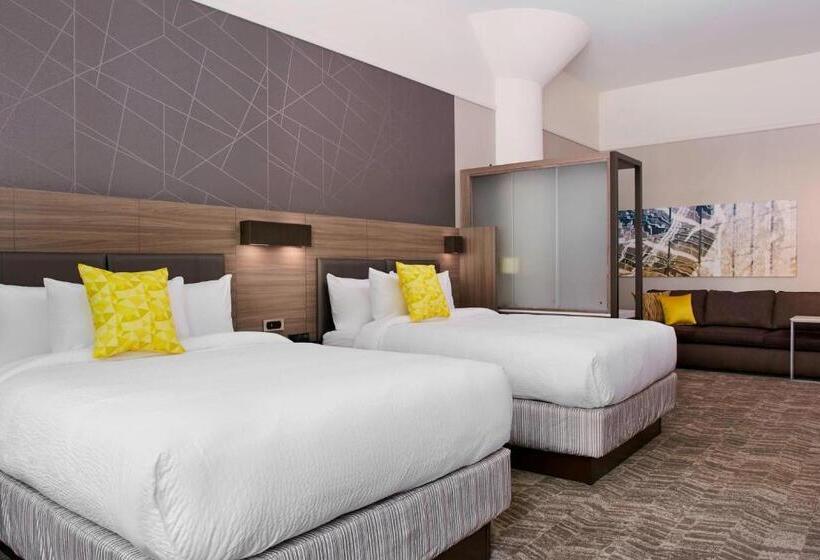 سوییت اجرایی, Springhill Suites By Marriott Milwaukee Downtown