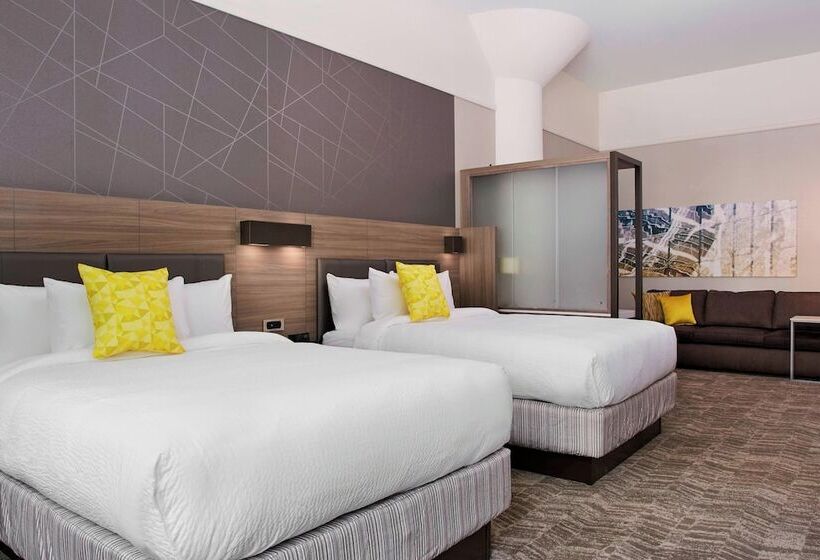 سوییت اجرایی, Springhill Suites By Marriott Milwaukee Downtown