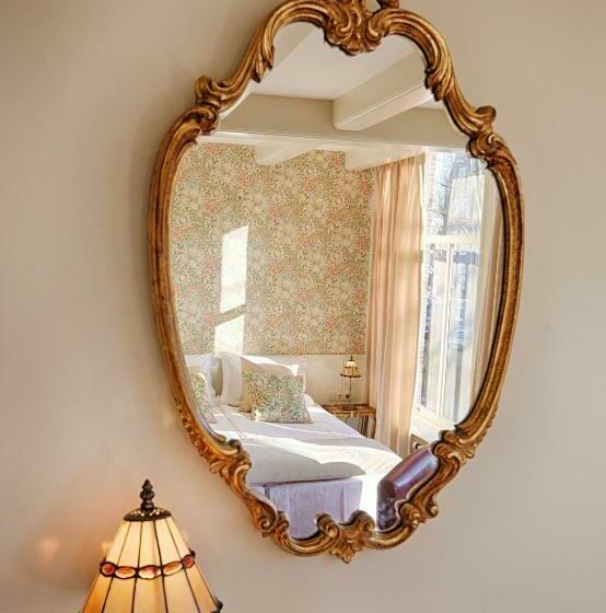 اتاق استاندارد با چشم‌انداز, T