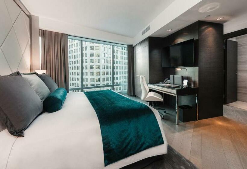 带大床的标准间, Paradox Hotel Vancouver