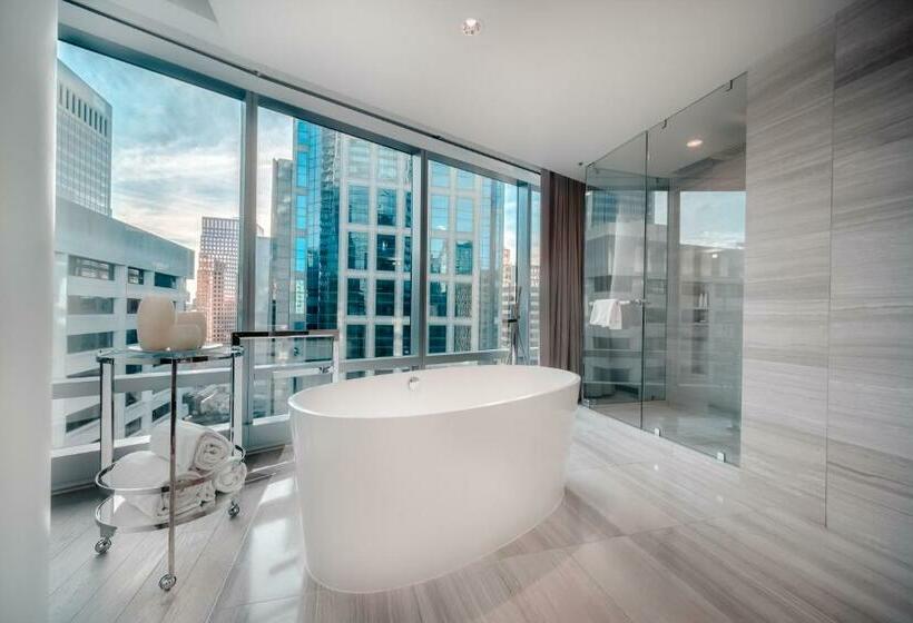 带大床的标准间, Paradox Hotel Vancouver