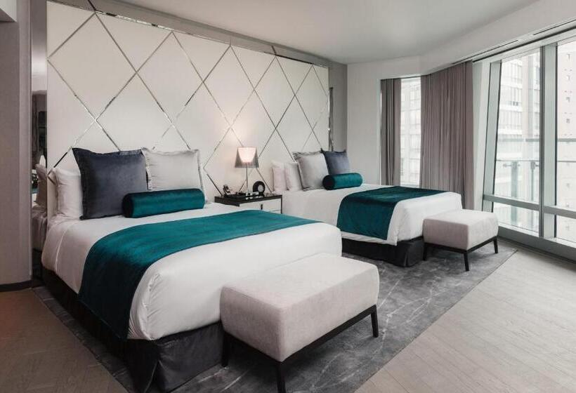 스탠다드 발코니 룸, Paradox Hotel Vancouver